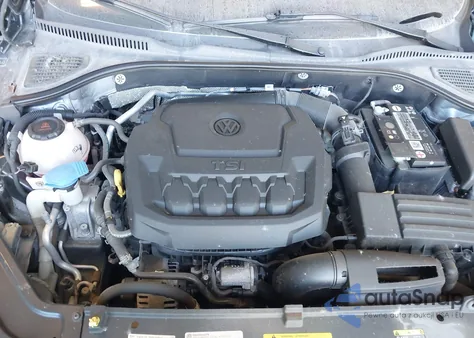 2022 Volkswagen Passat 2.0T Limited Edition z USA, uszkodzony, nr VIN 1VWBA7A37NC009532